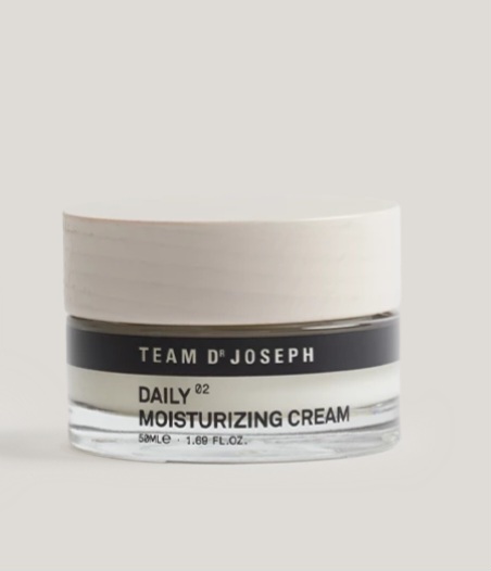 Team Dr Joseph 
DAILY MOISTURIZING CREAM