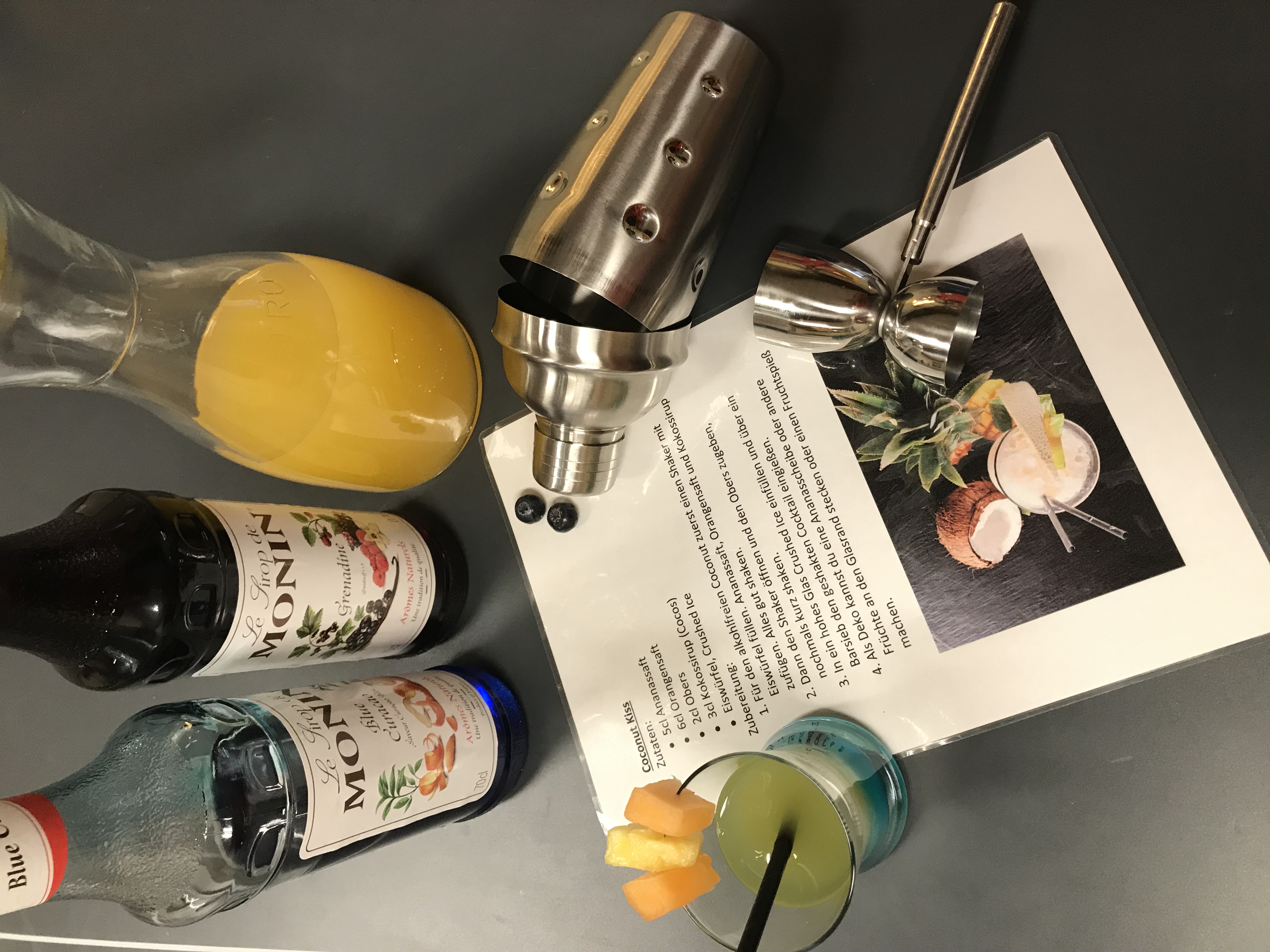 Cocktail school