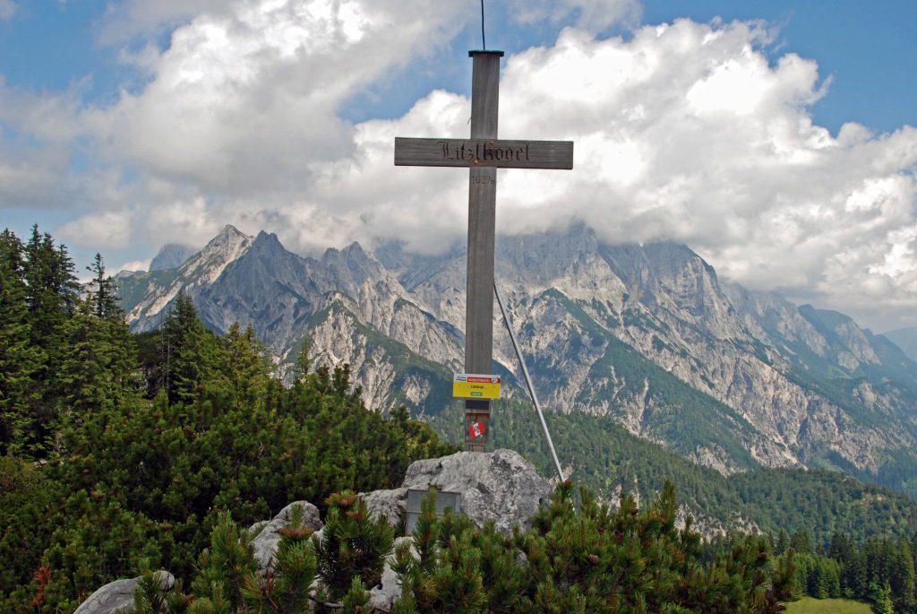 From Hirschbichl (1152m) to the Litzlkogel (1625m)