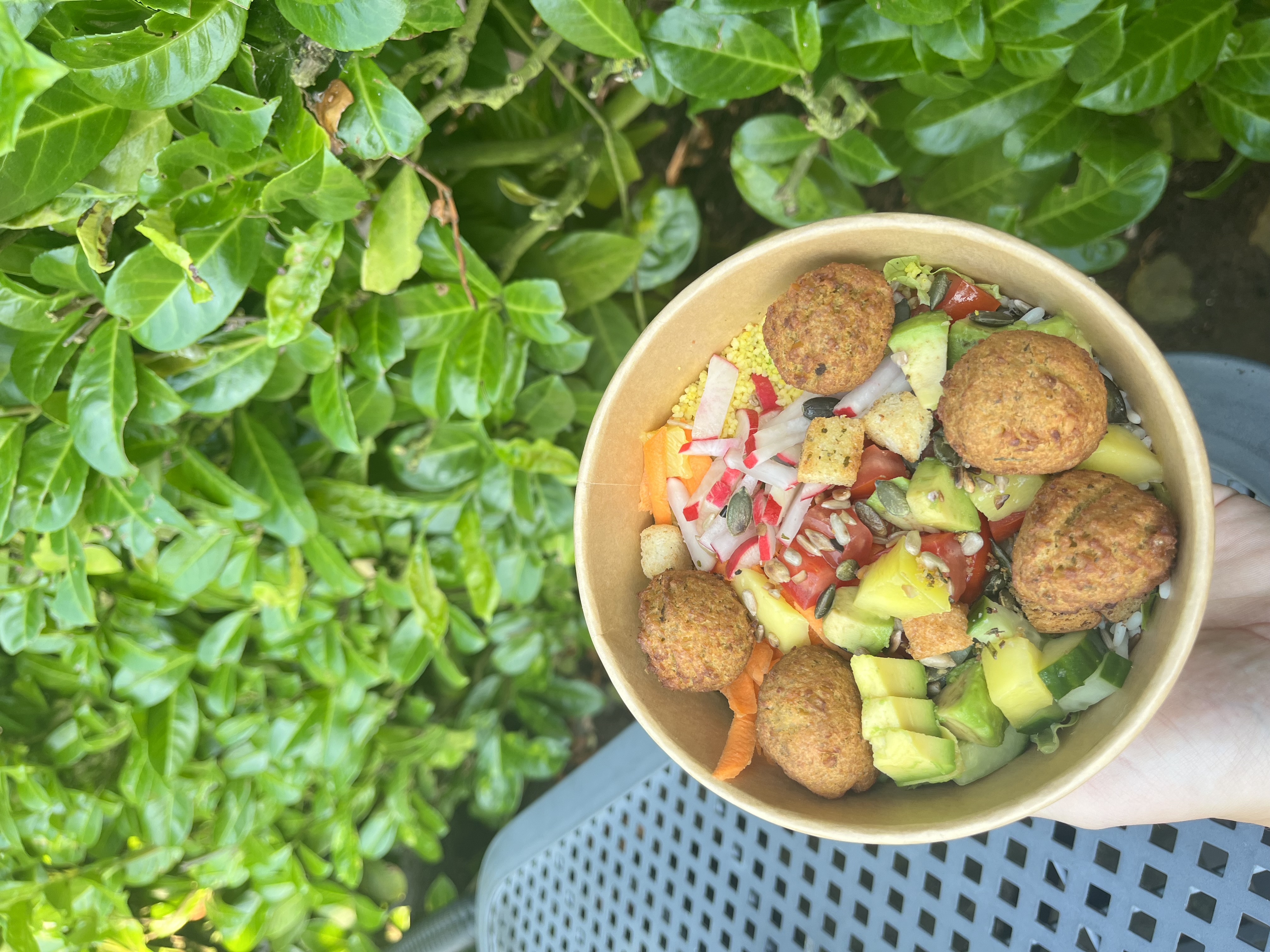 Bommels - fresh bowls, currywurst & co.