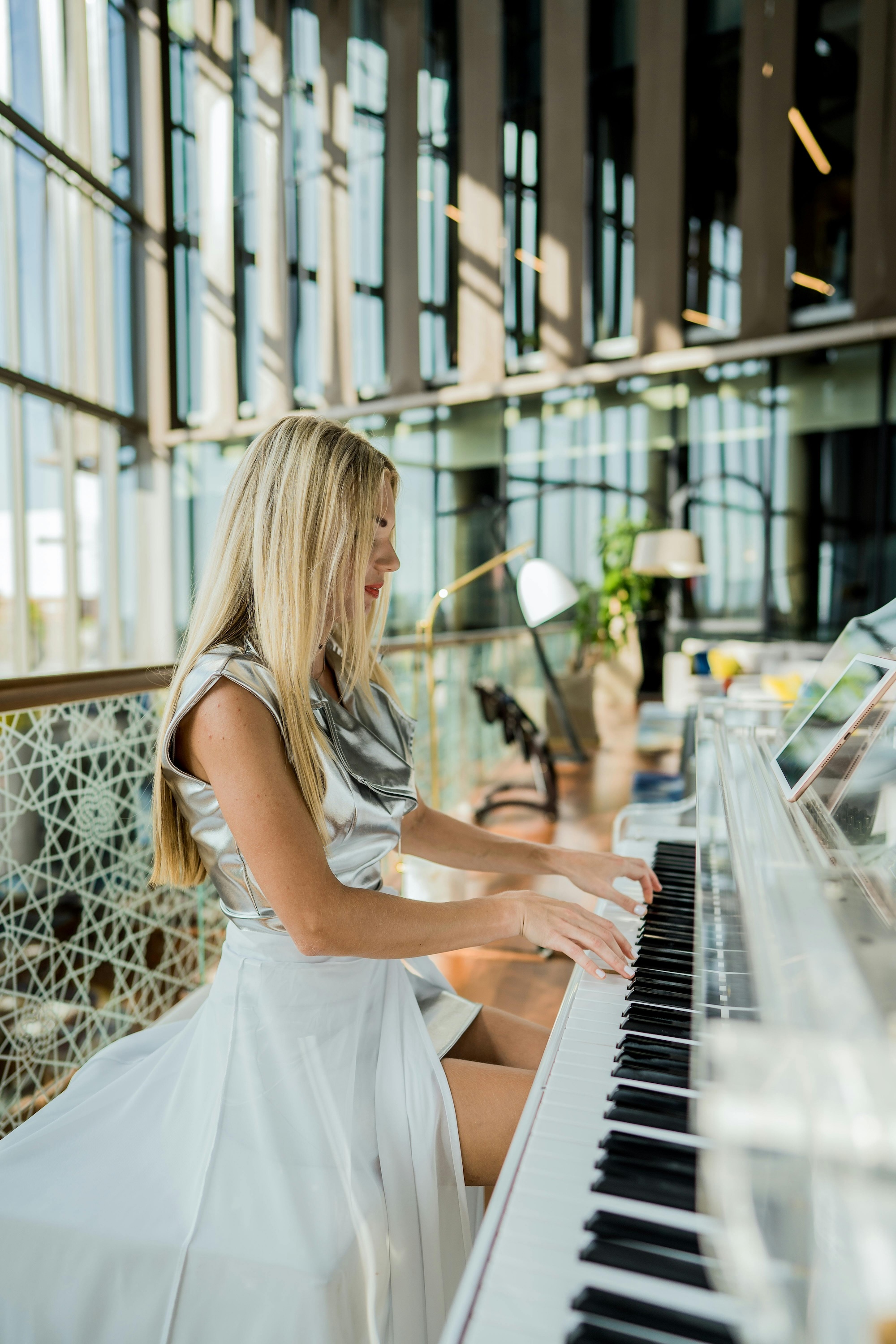 Live music evening in the lobby