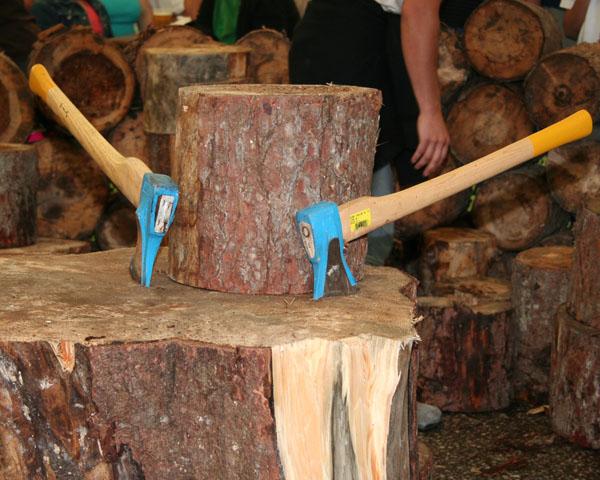 Zillertal wood chopping championship