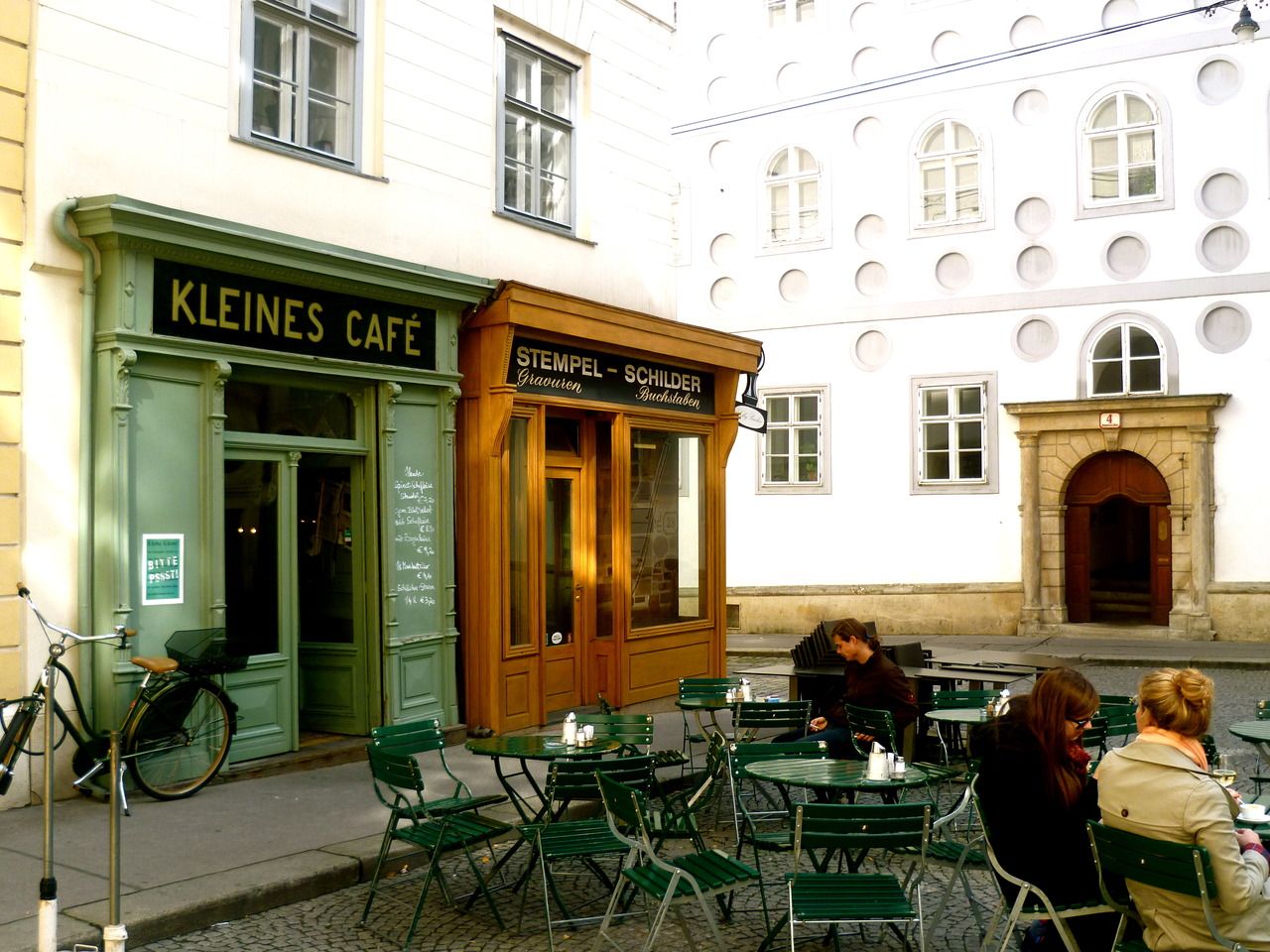 Kleines Café