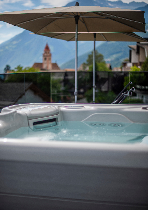 Unforgettable moments in the Roof Top Whirlpool 