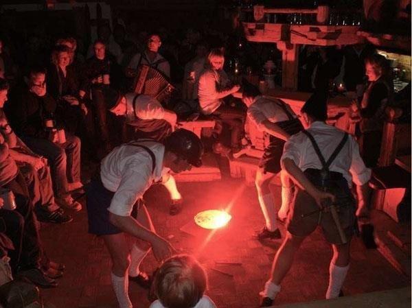 "Die Höllnstoana" Folk Dance Group at the Bergfriedalm