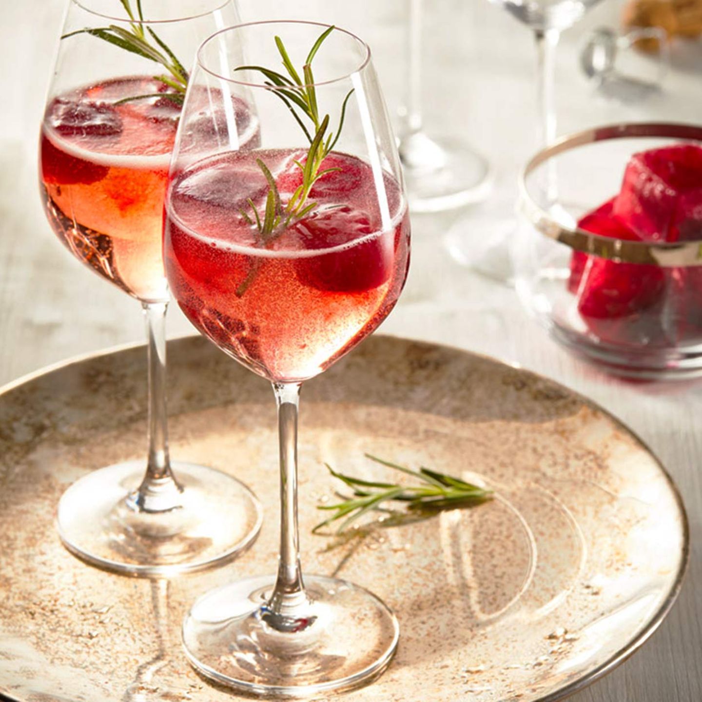 FAMILY TIME -  🍹 Ferragosto-Aperitif auf der Terrasse