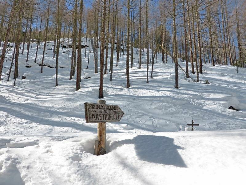Snowshoe hike Mastauntal - event organized by the tourism association