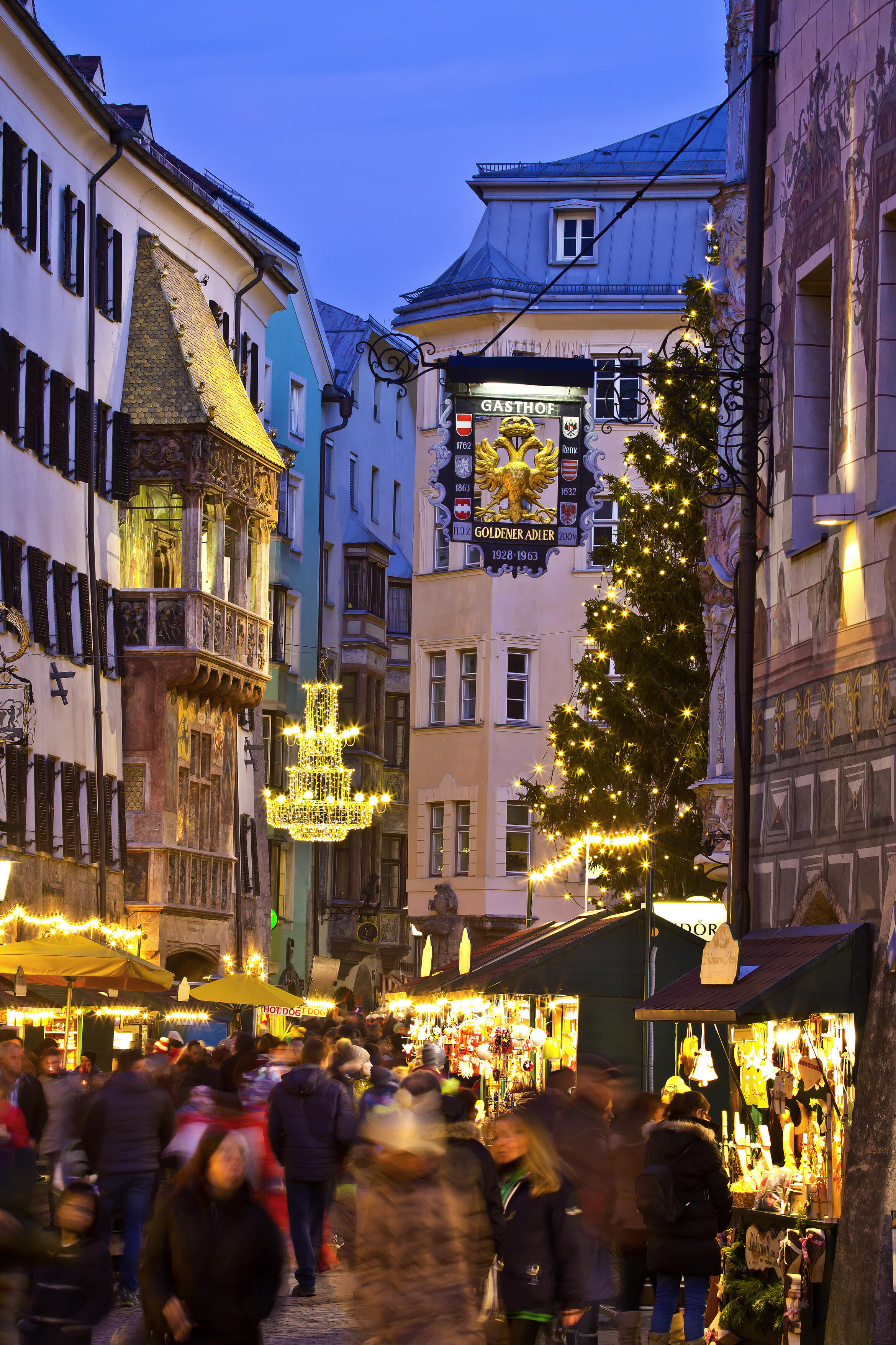 Mountain Christmas Innsbruck 2026/27:
15.11-23.12.2027