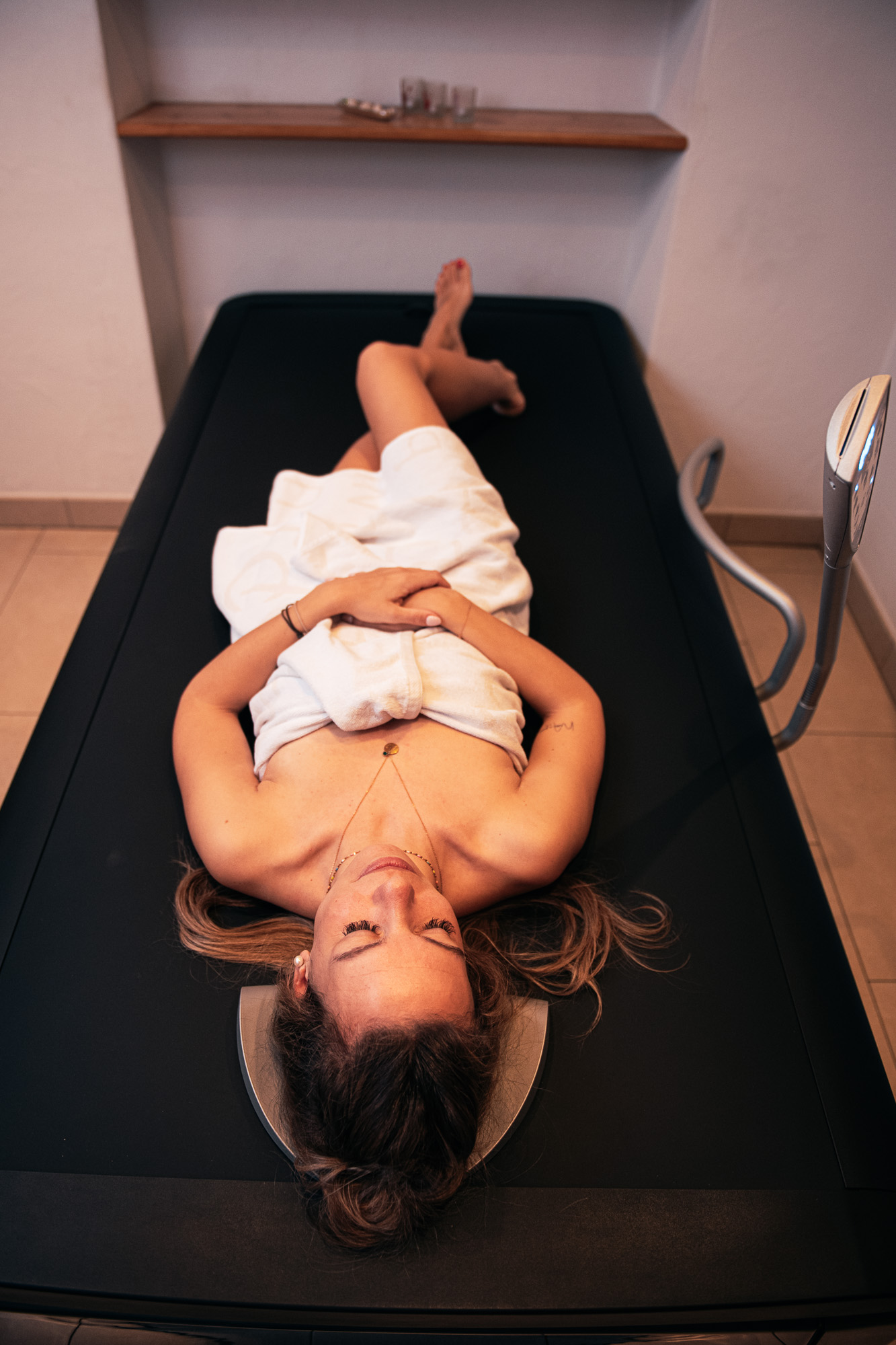 Overwater massage