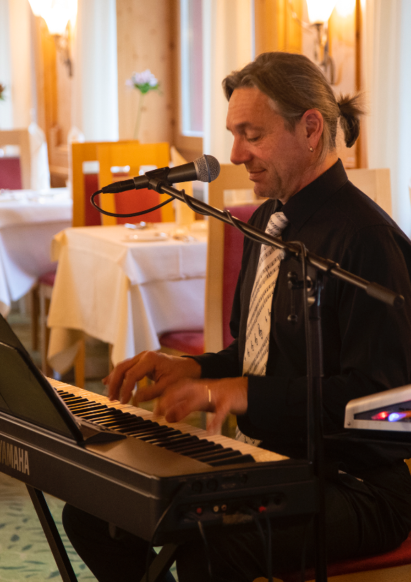 Piano recital (Christian Theiner)