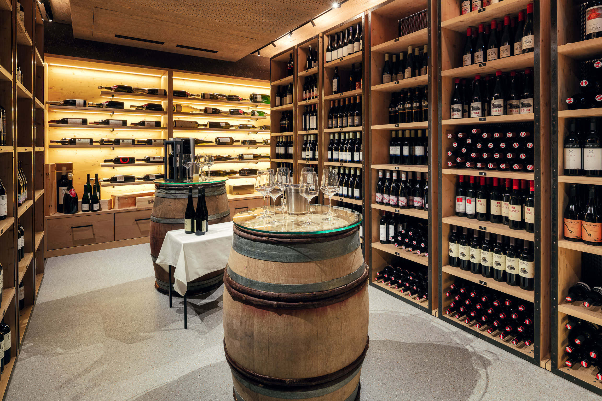 Wine tasting with Manfred & Rene