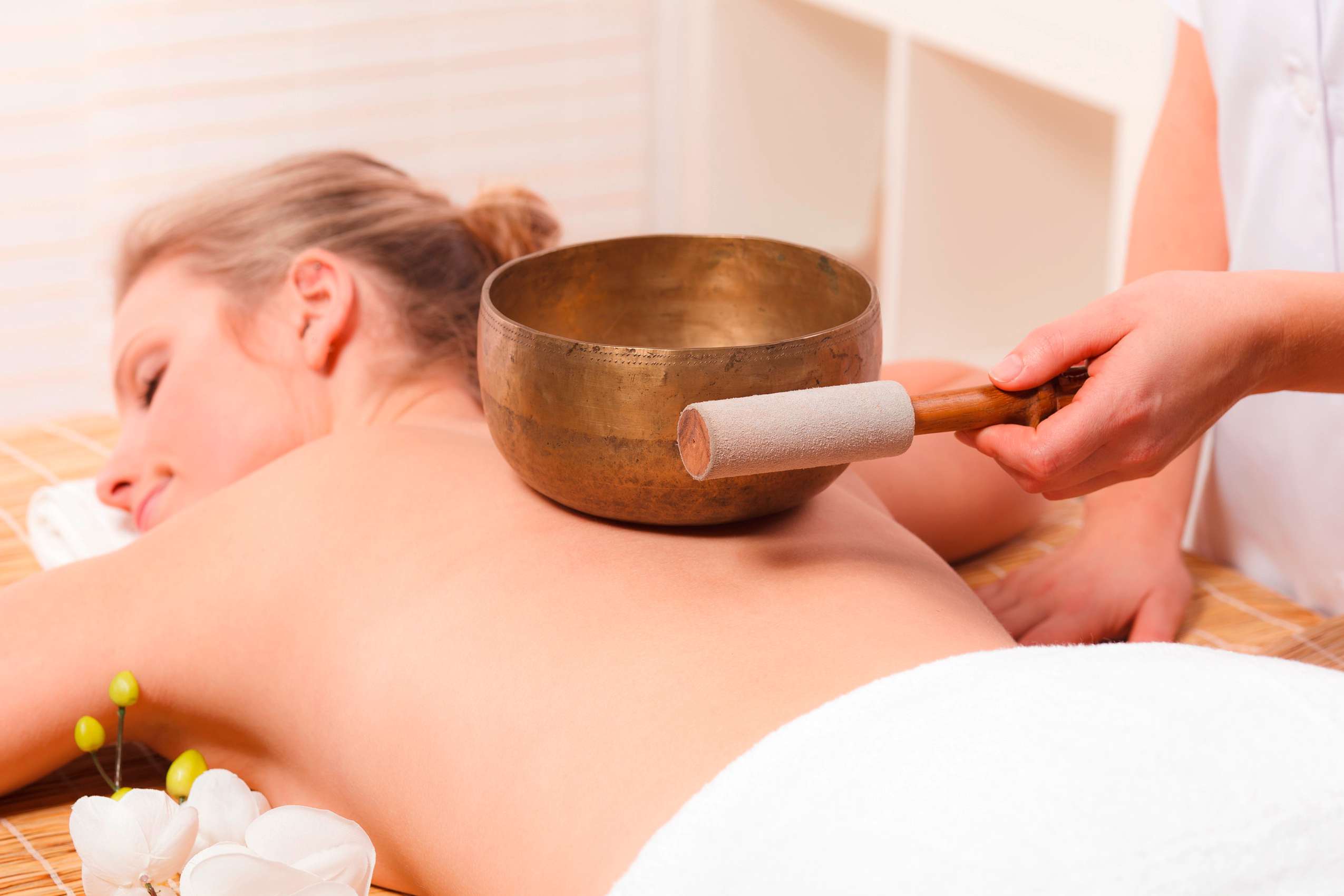Deep Relax - Ganzkörpermassage mit Klang