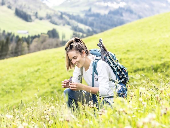 Wein-Genusswanderung mit der einheimischen Wanderführerin Verena Bischof