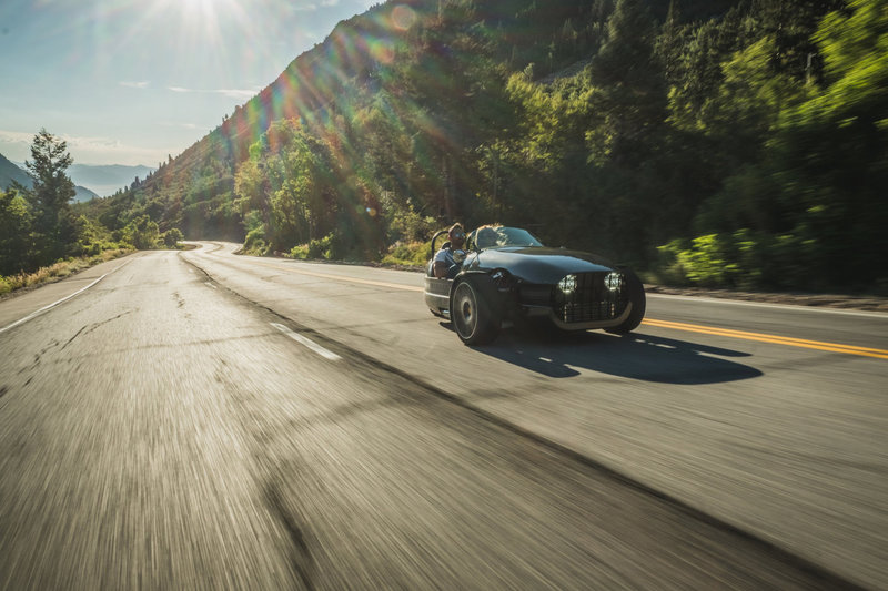 VANDERHALL sports car experience