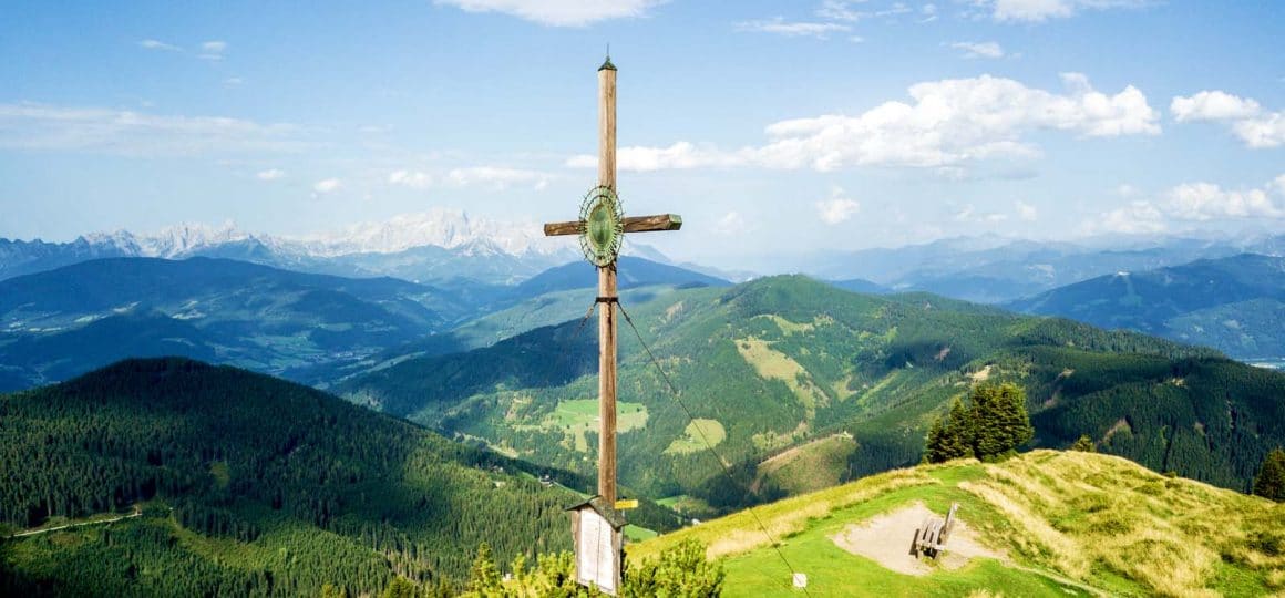 Anspruchsvolle Wanderung: Hochgründeck 1827m (mit priv. PKWs: 25 min)