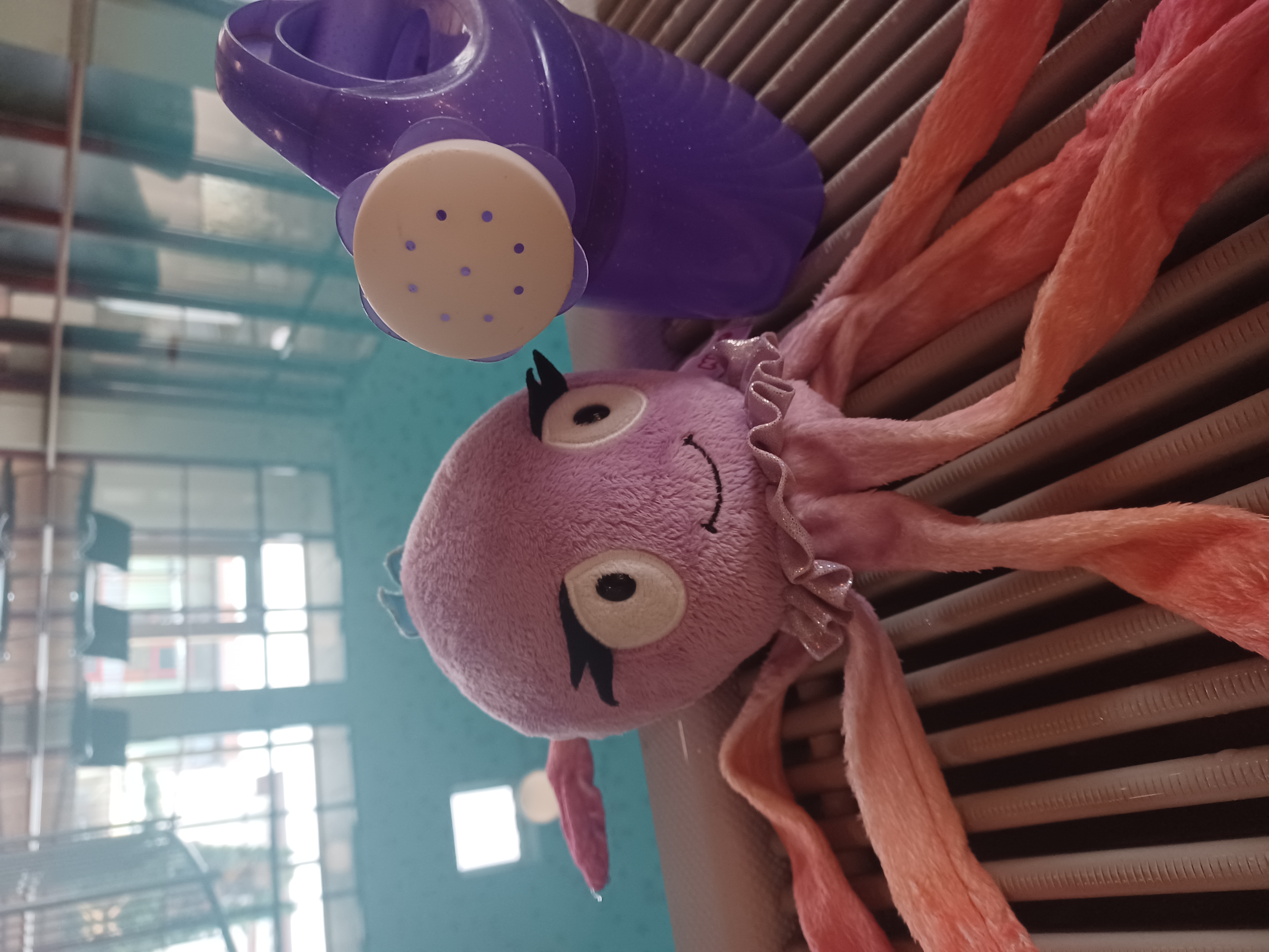 Playful water familiarization