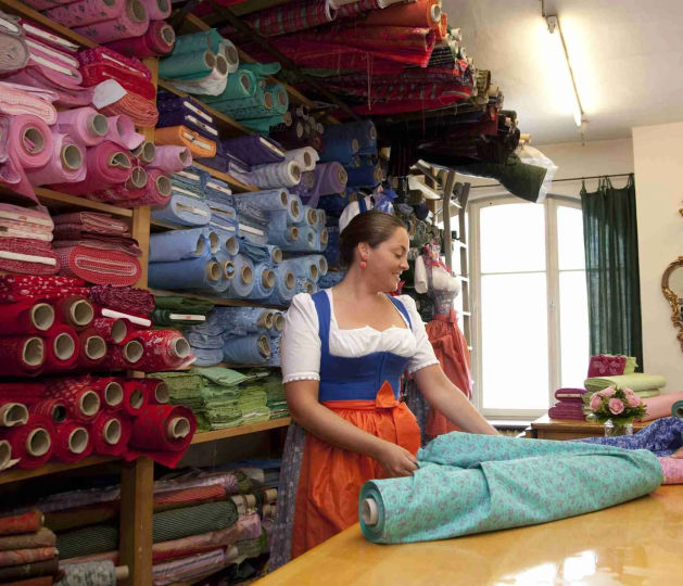 Craftsmanship: The exclusive Lanz Trachten atelier experience