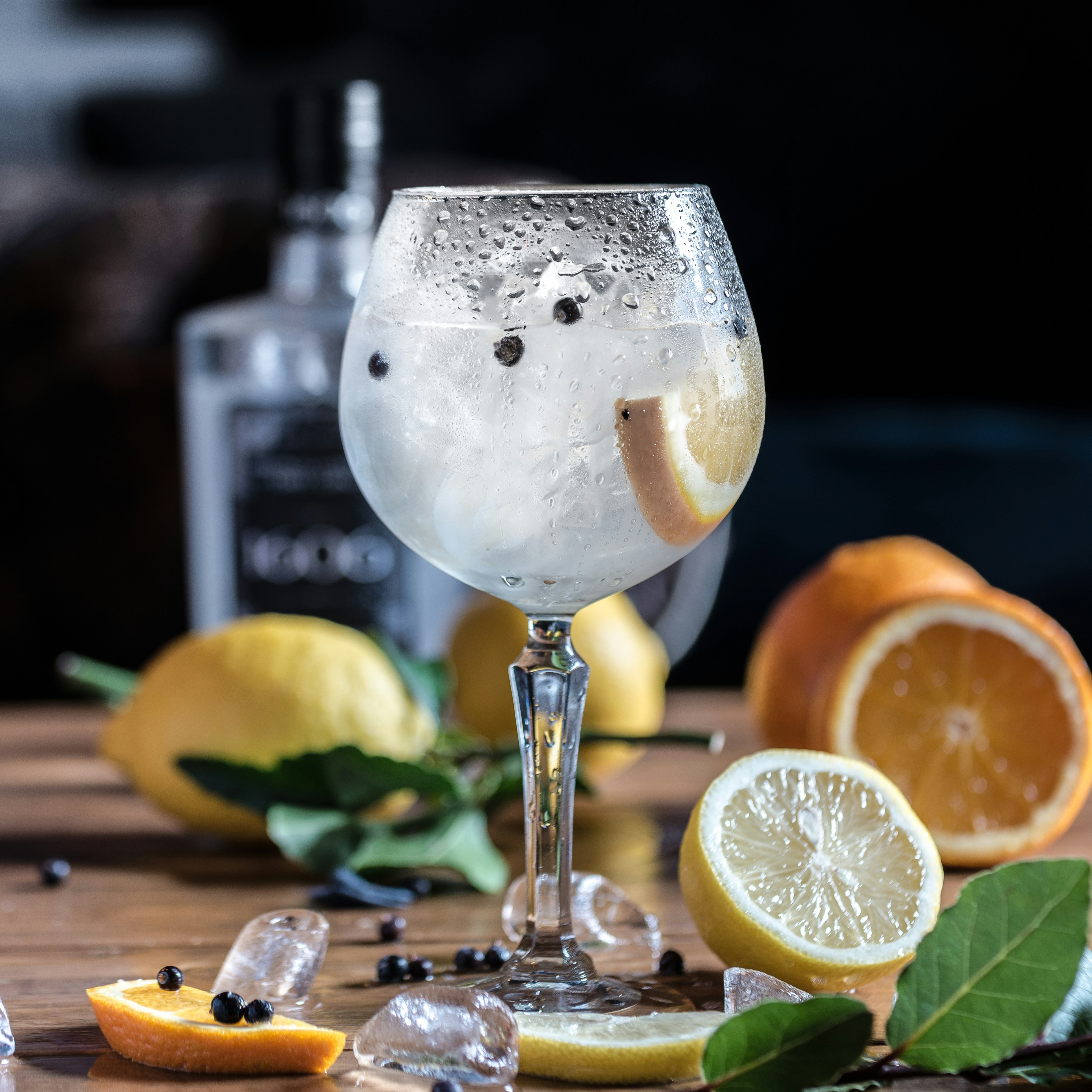 🍸 Gin Tonic Massage with Whirlpool Access 🍸