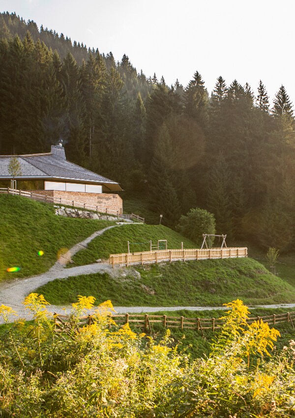 From Innsbruck to the Kasermandl on the Umbrüggler Alm image