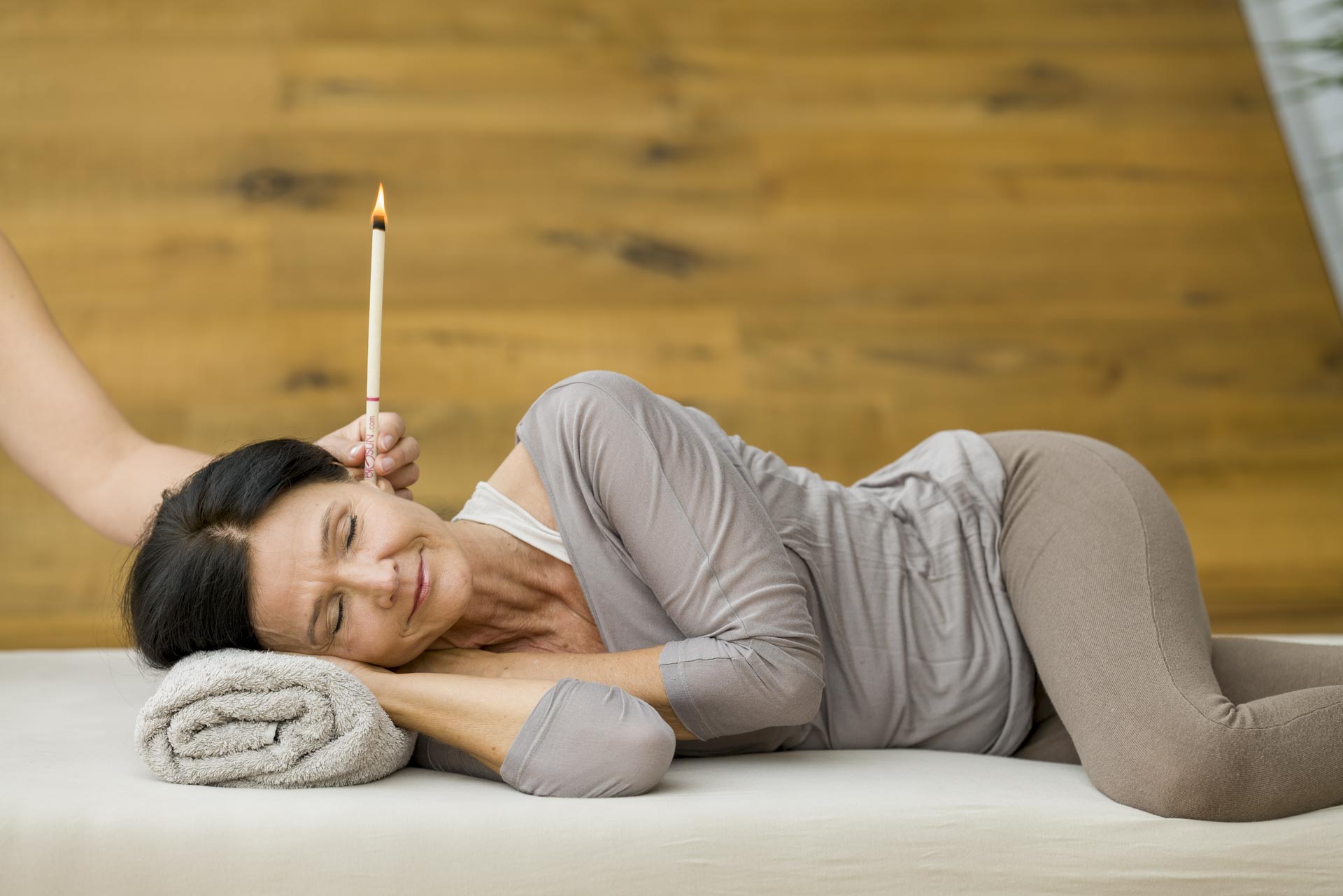 Indian ear candle ceremony by Anja Sherin 