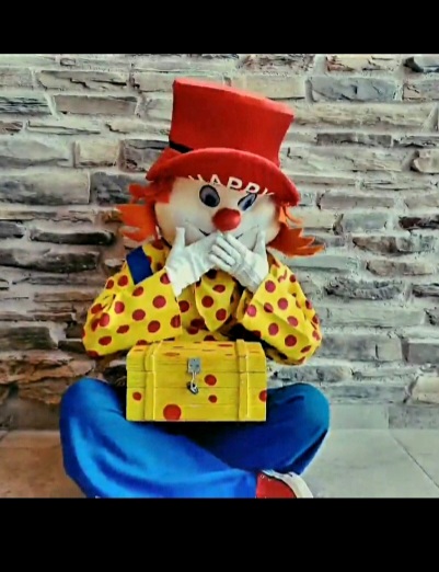 Happy's treasure hunt