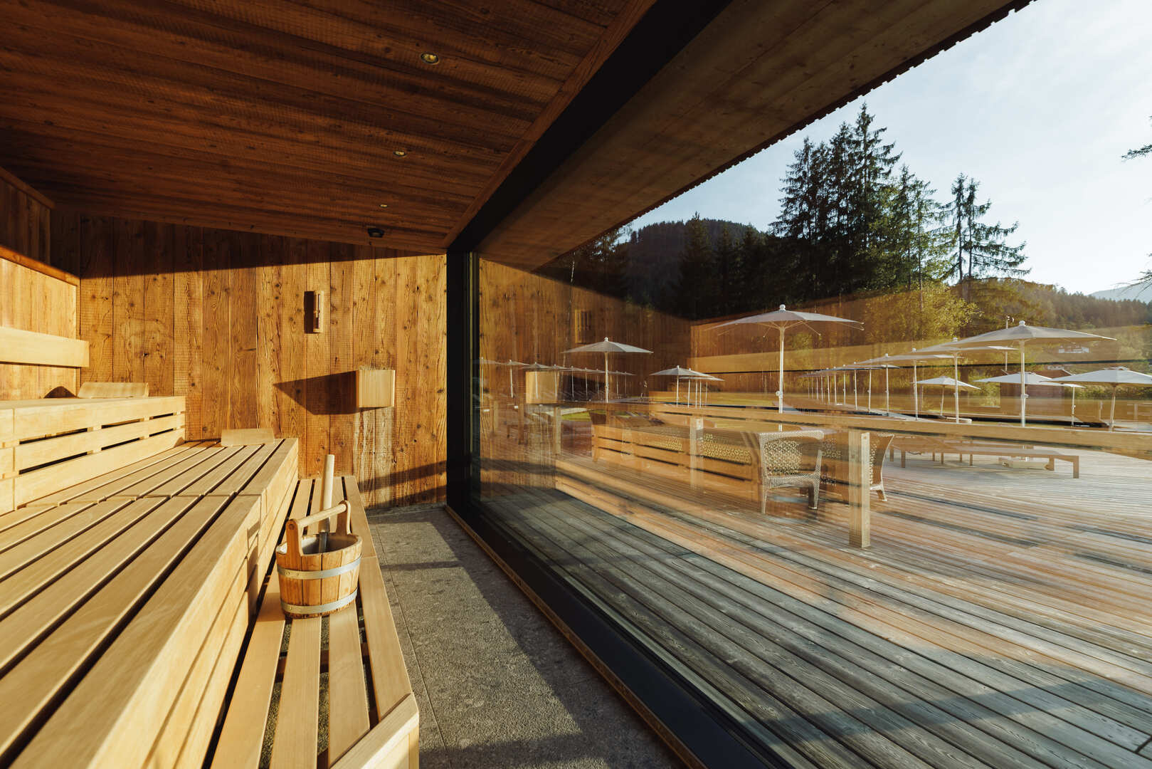 Lakeside sauna