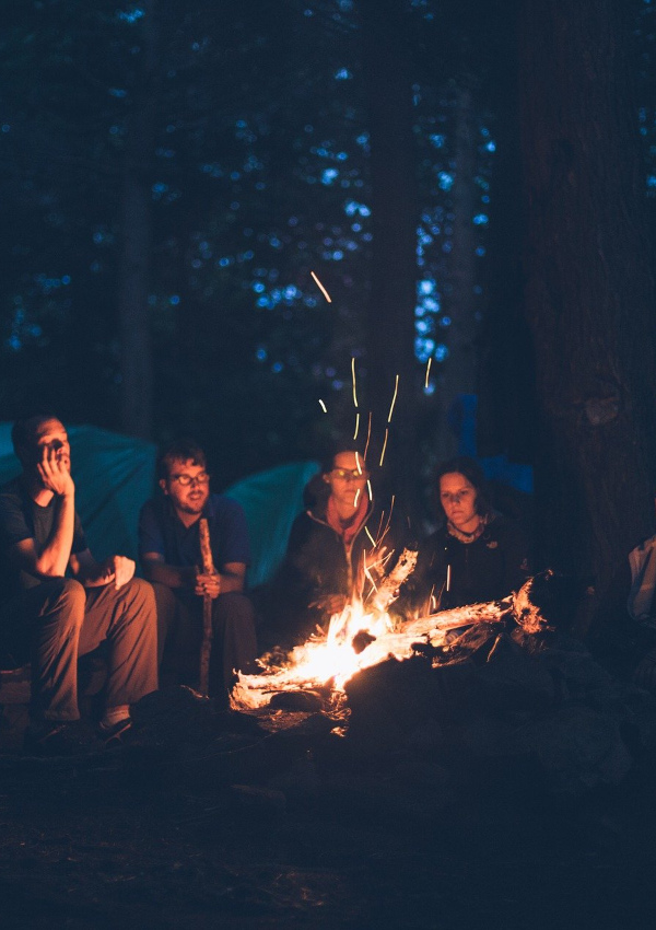 Campfire romance with bread on a stick