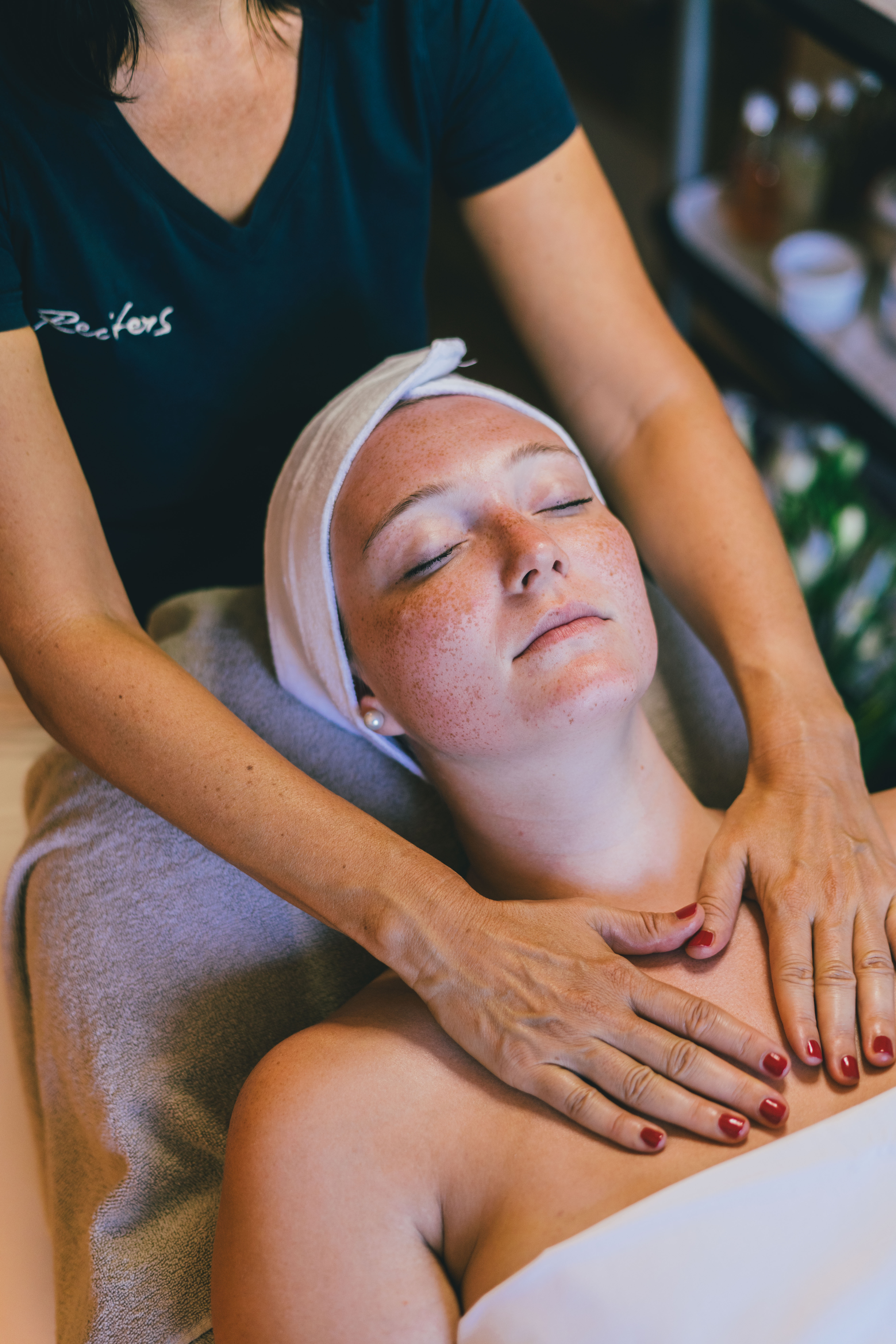UDVARTANA - detoxification of the tissue
