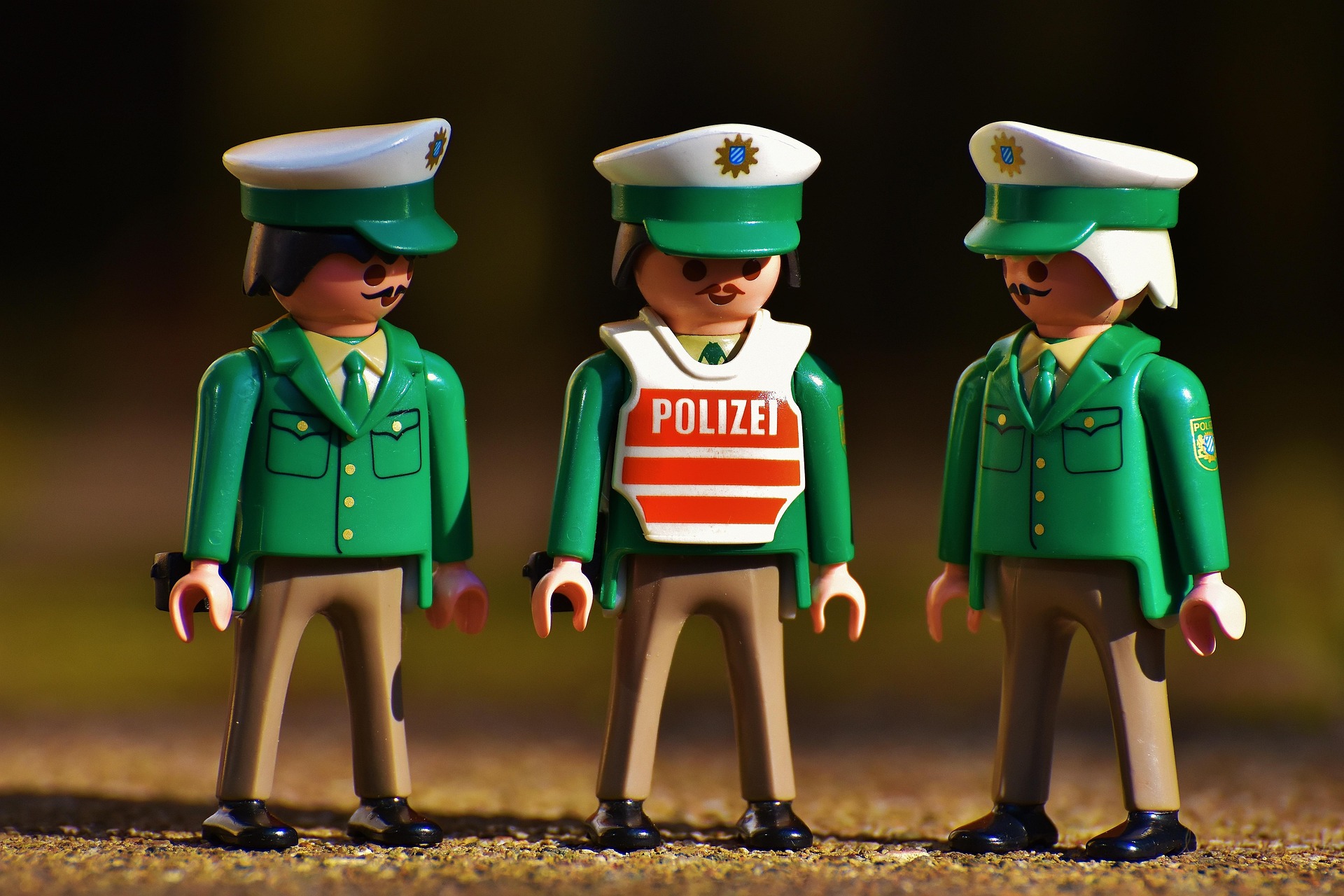 Actionreiches Erlebnis: Polizei und Go-Kart-Parcours