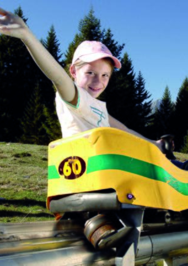 Summer toboggan run Mieders - Forty curves at full throttle