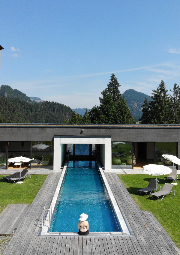 Pool times. Summer & Winter.