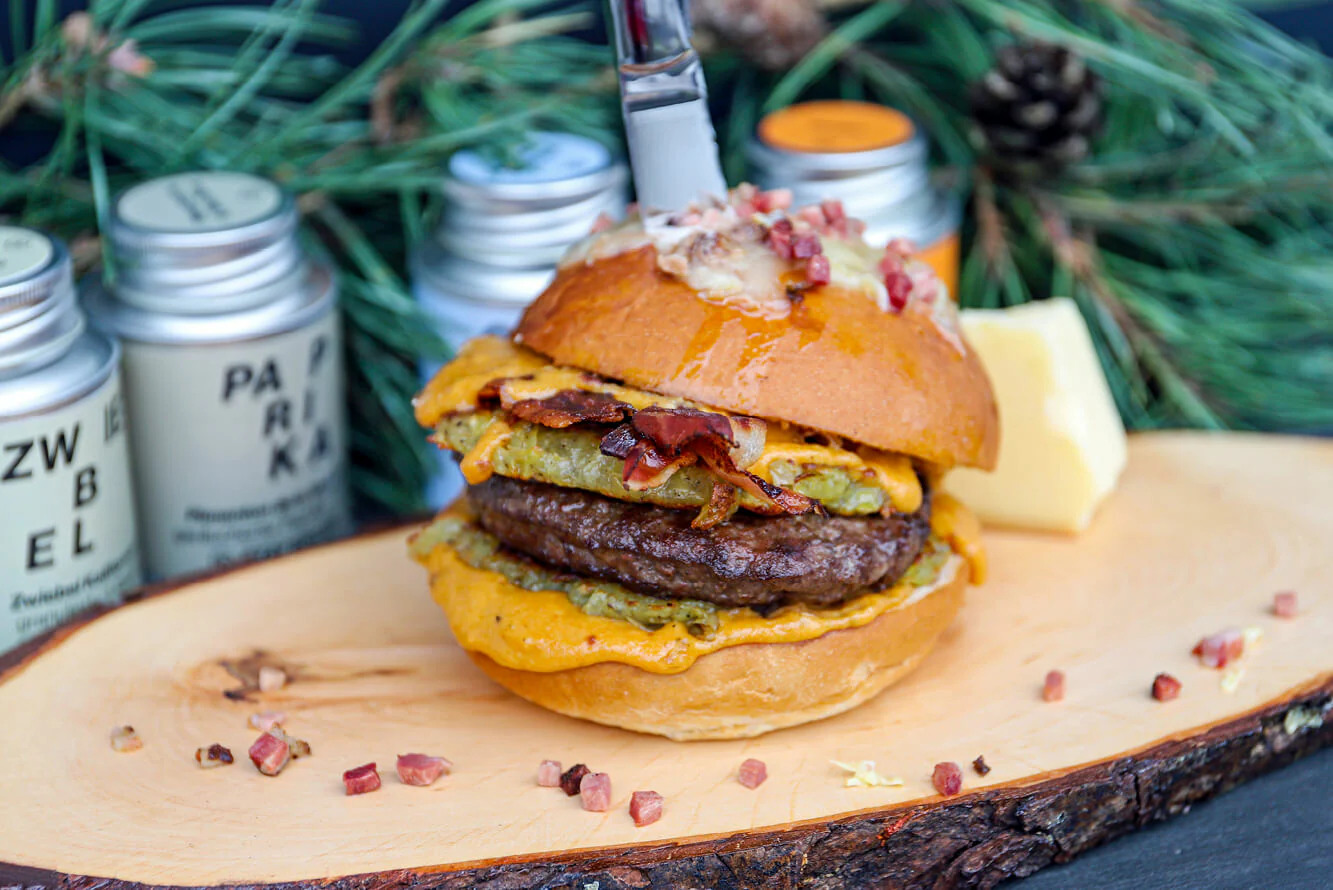 "Alpenburger" on the sun terrace