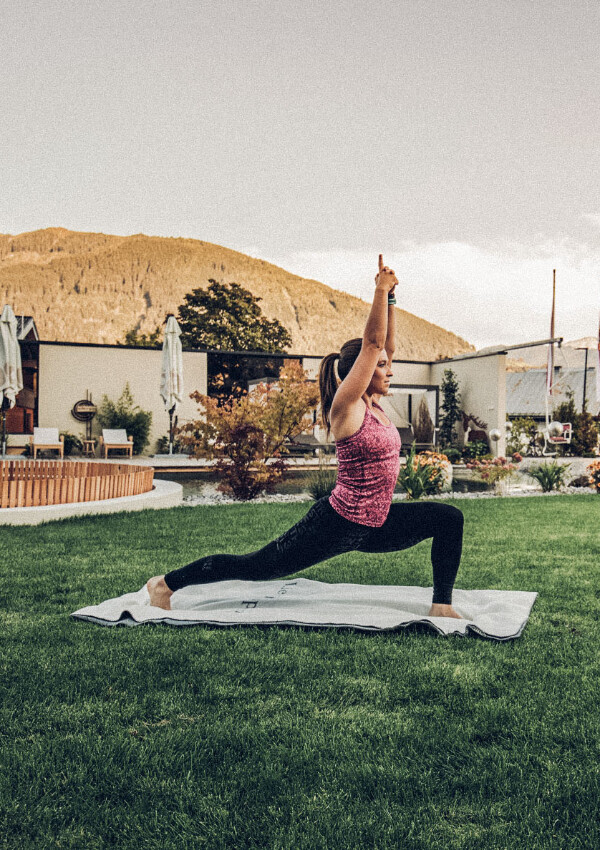 Yoga with Laura