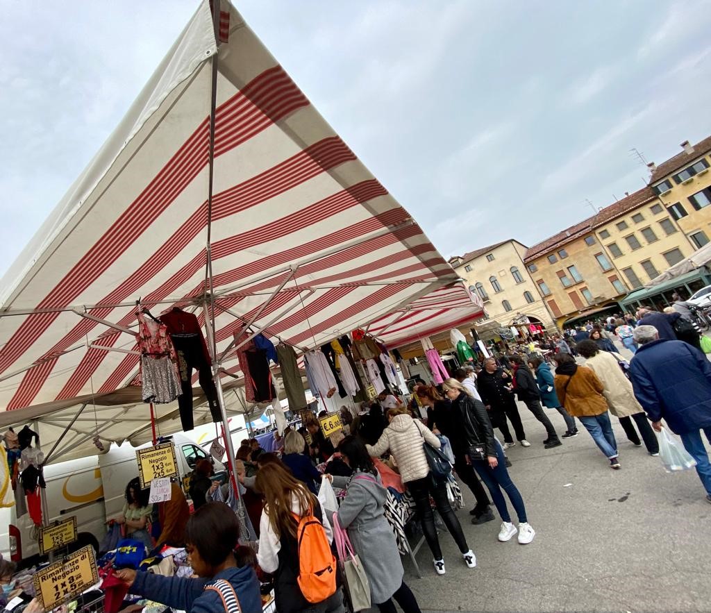 Wochenmarkt Mals