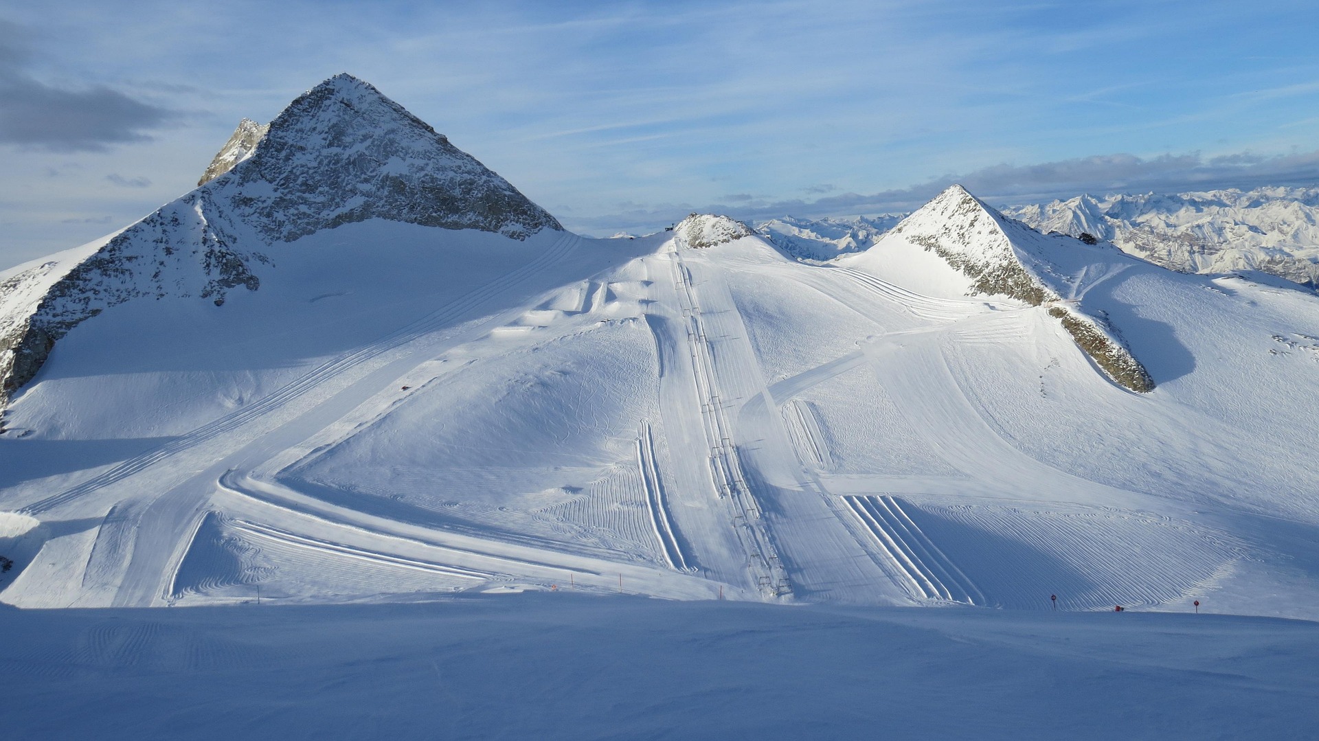 Glacier tour: the ultimate adventure for explorers