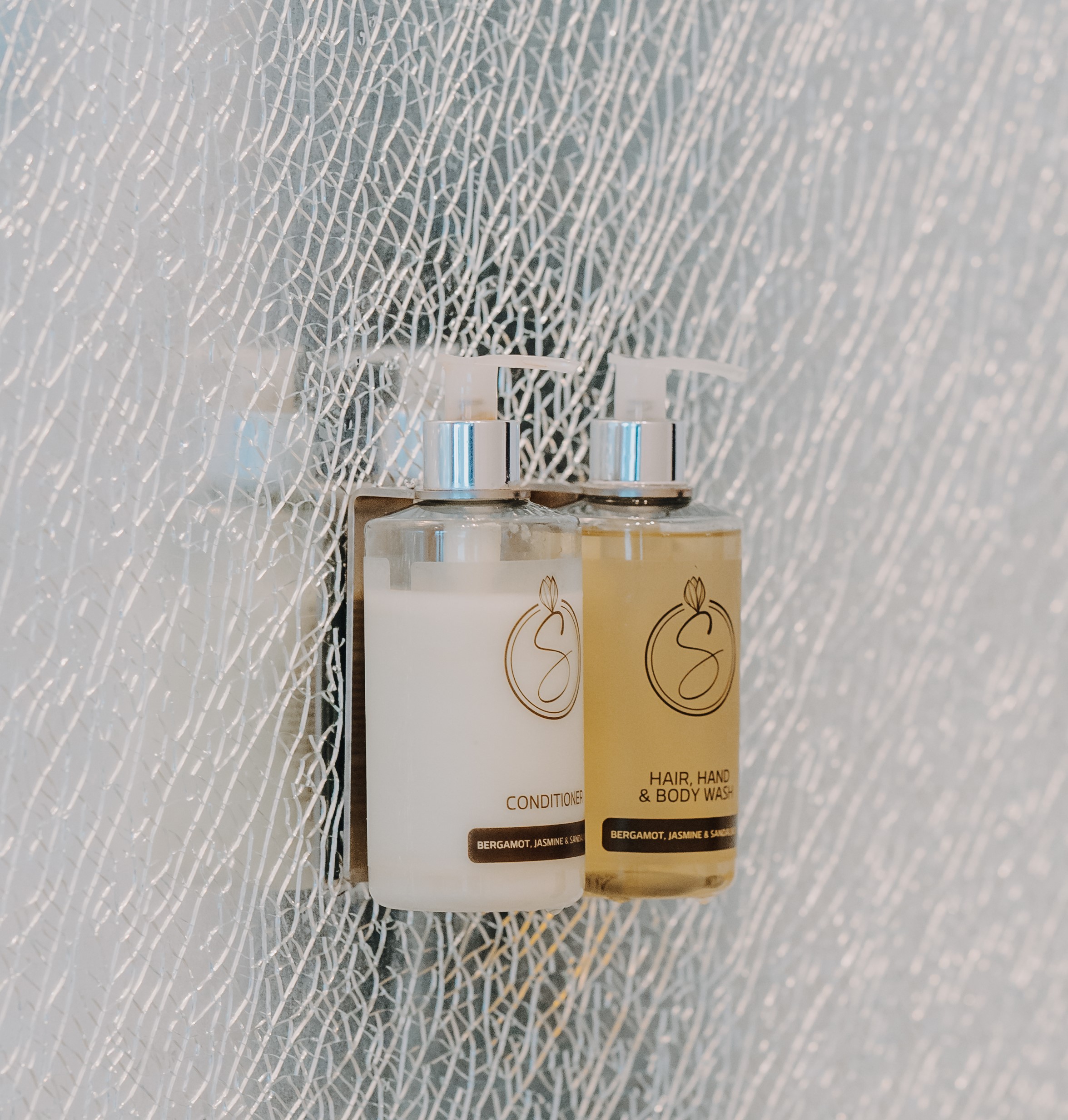 SeeMOUNT Hair, Hand & Bodywash | Conditioner | Bodylotion