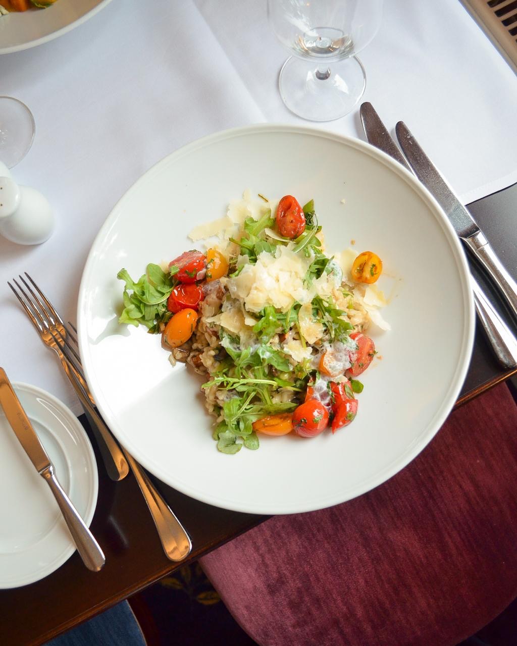 Indulgent half board: culinary experience at Hotel Quartier 5