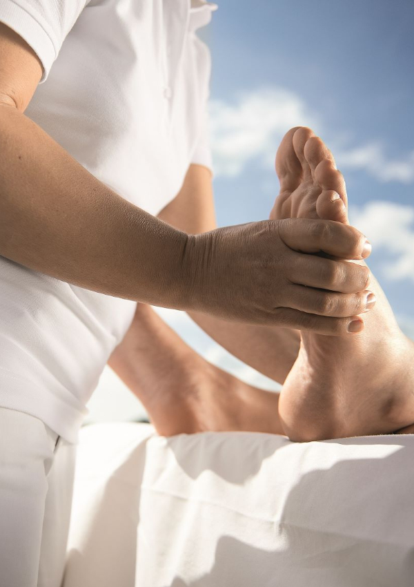 Detox-Fußreflexzonenmassage mit Wadenwickel