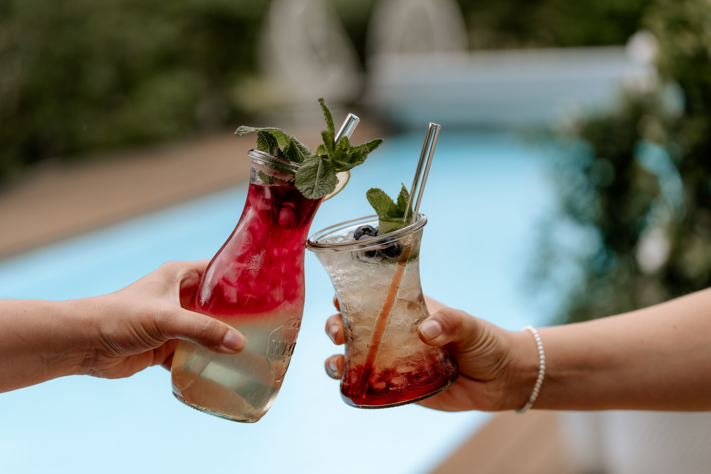 Pool menu - Simple enjoyment by the pool