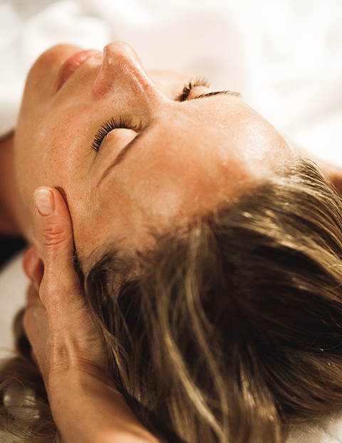 Gesichtslymphdrainage