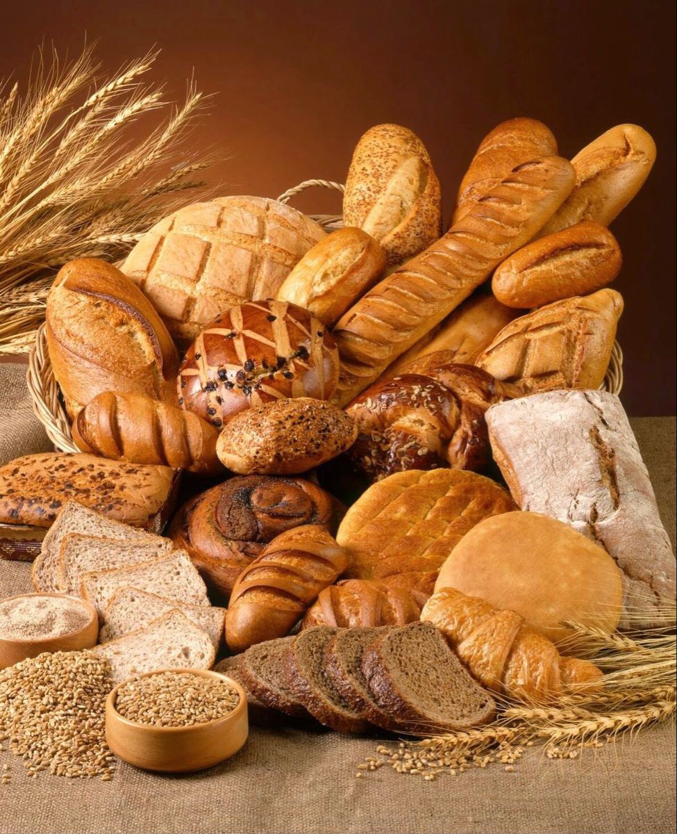 Bread roll service for house guests