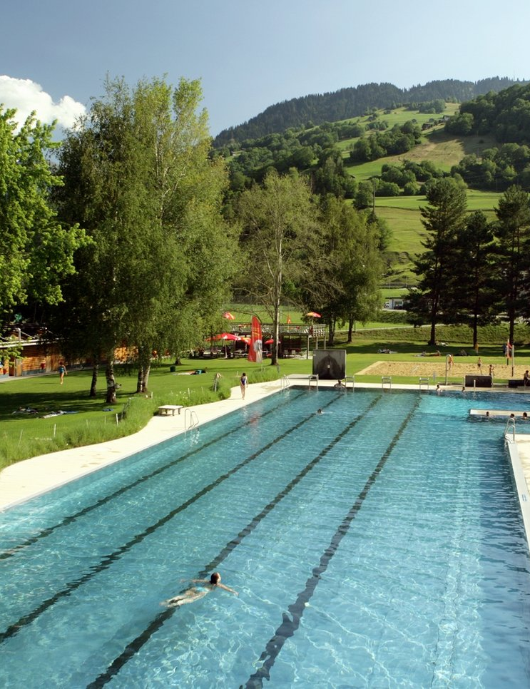 Outdoor pool Fontanivas Ilanz