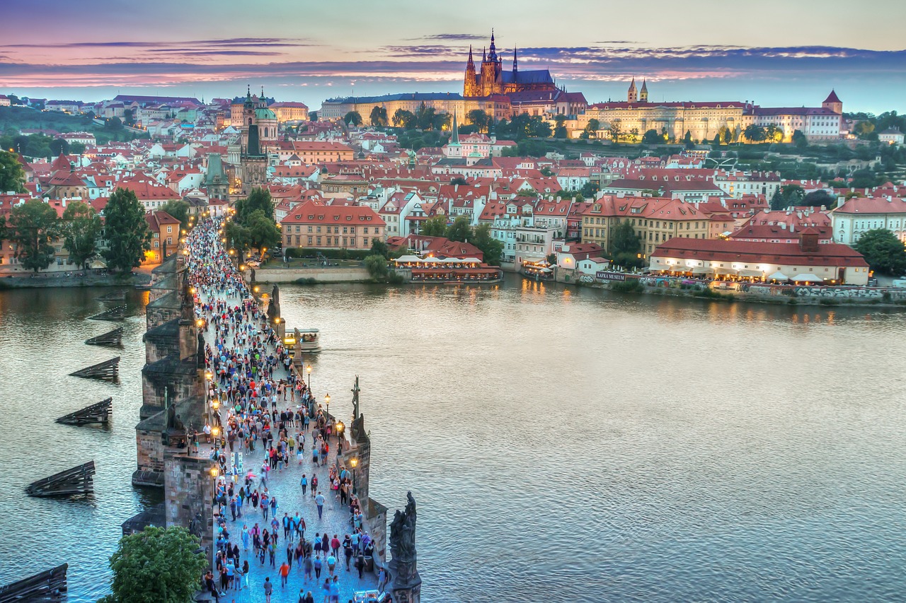 Day trip to Prague with city tour