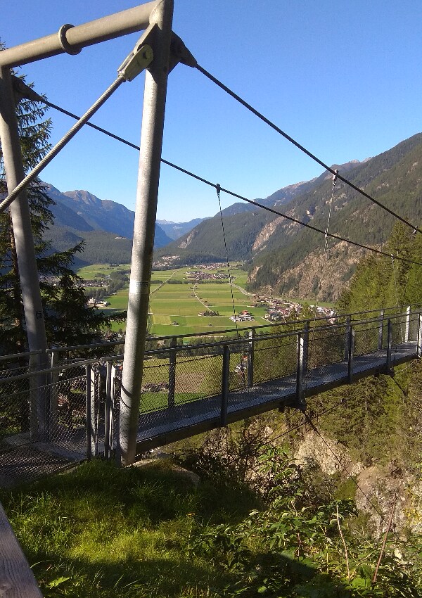 My hiking recommendation : Längenfeld suspension bridge
