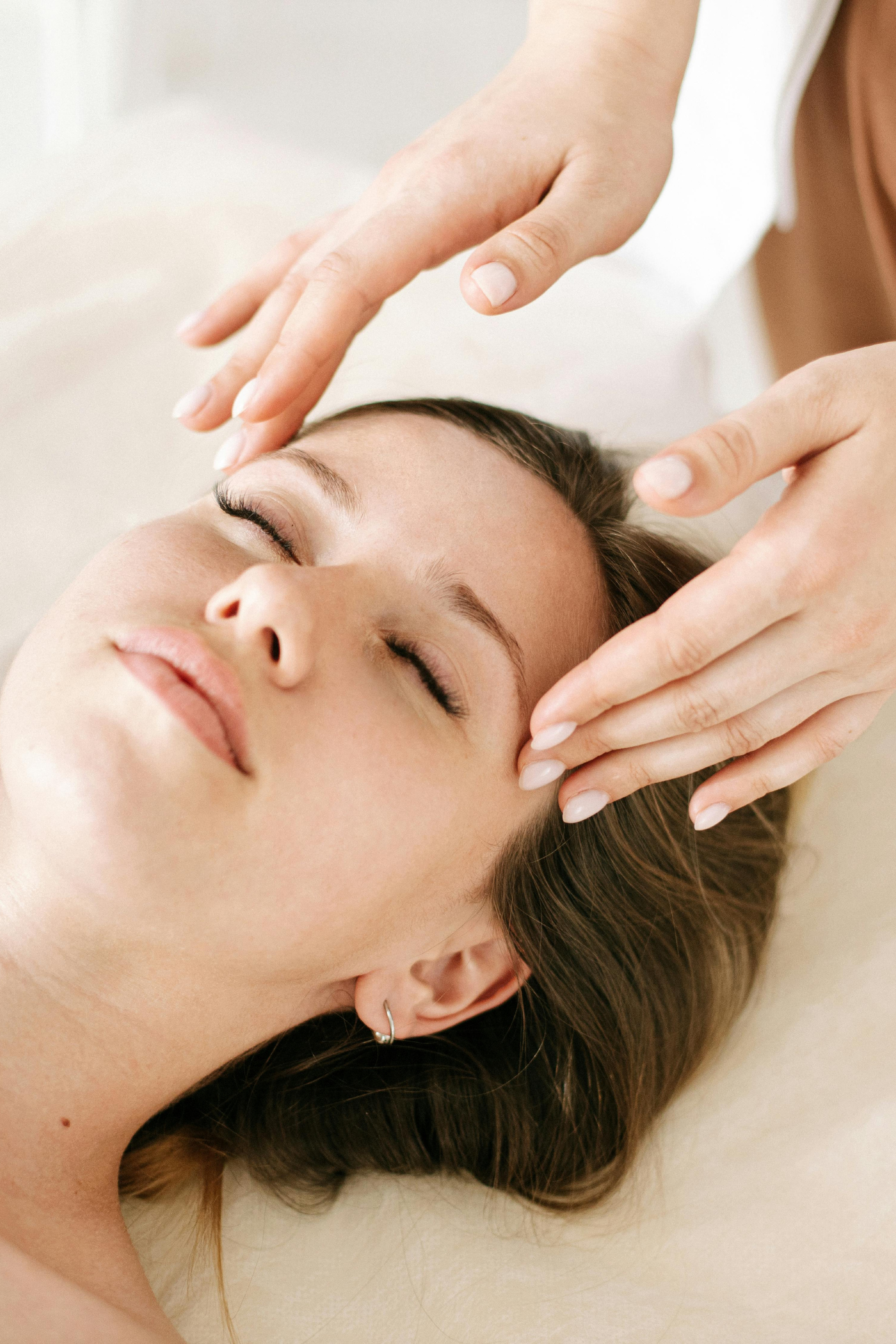 Facial treatment for relaxation (hydro-wellness)