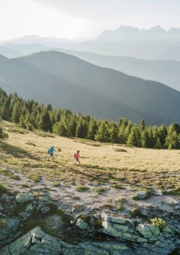 Dolomitensteig- 
Wanderung: Taisten - Gsies/Karbach