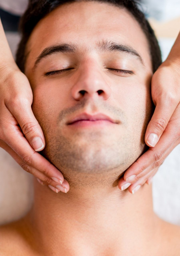 Classic facial treatments Nature of Men - according to the Pharmos Natur method