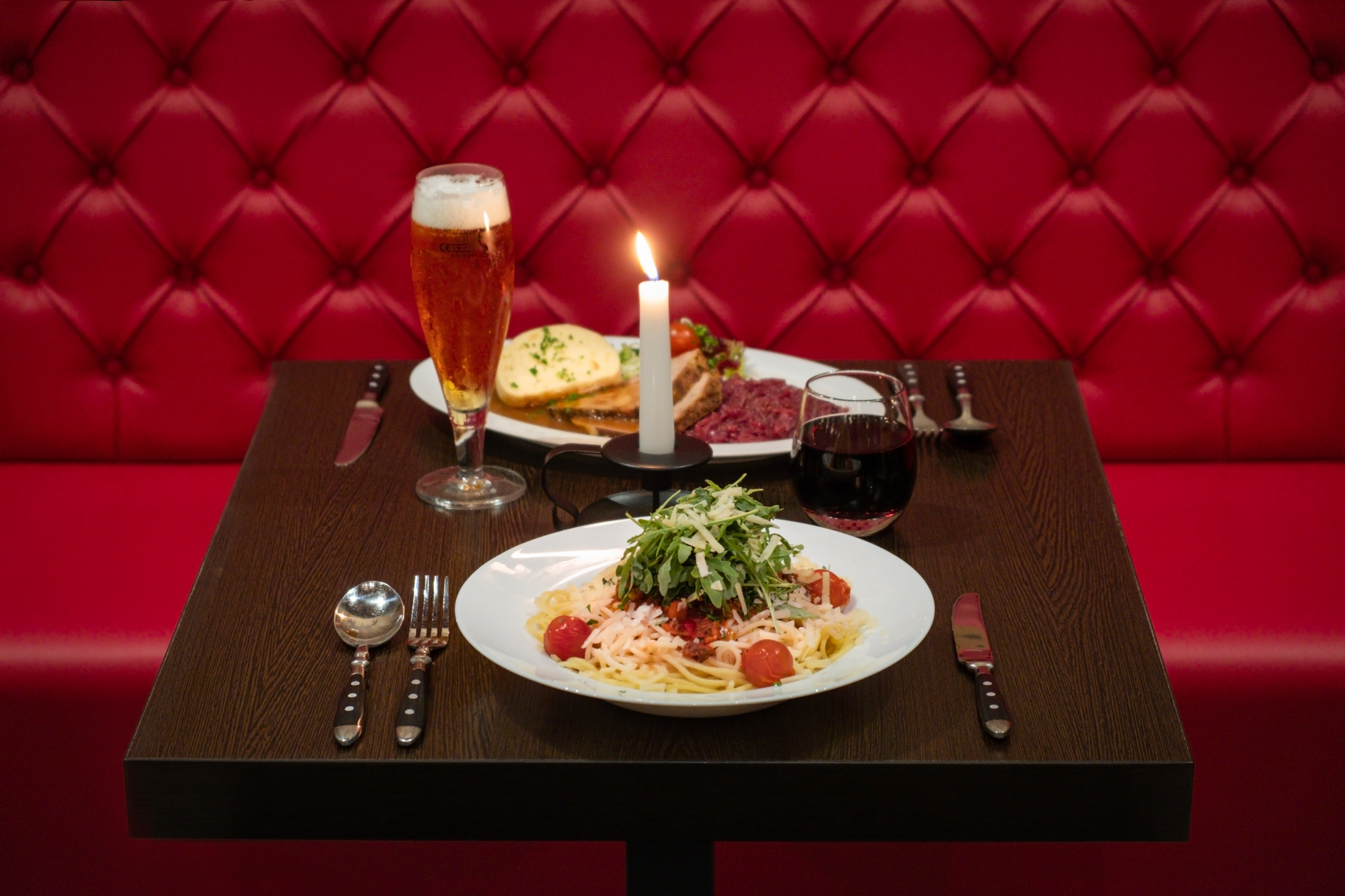 Enjoy the pub - book directly!