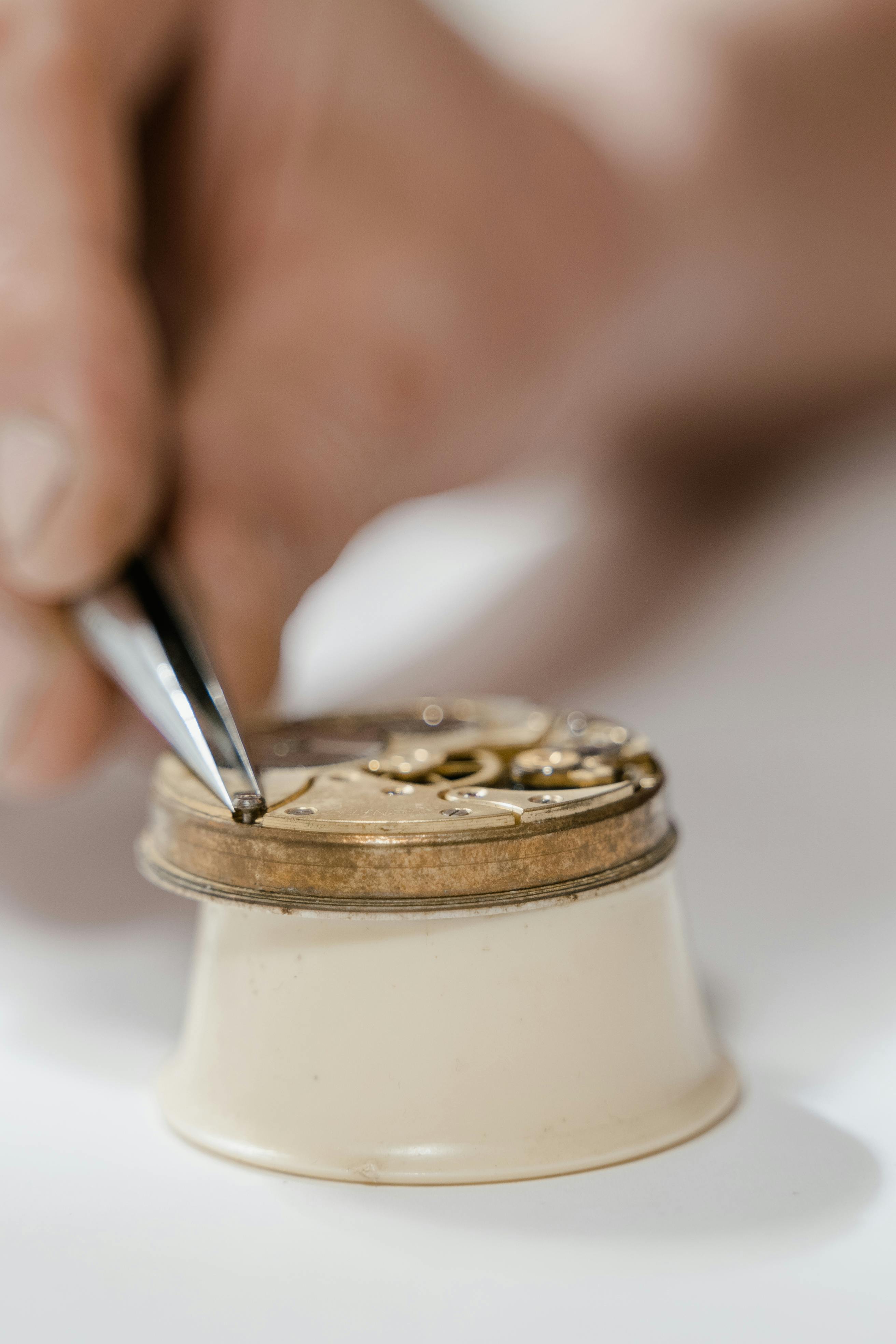 Watchmaking experience in Biel