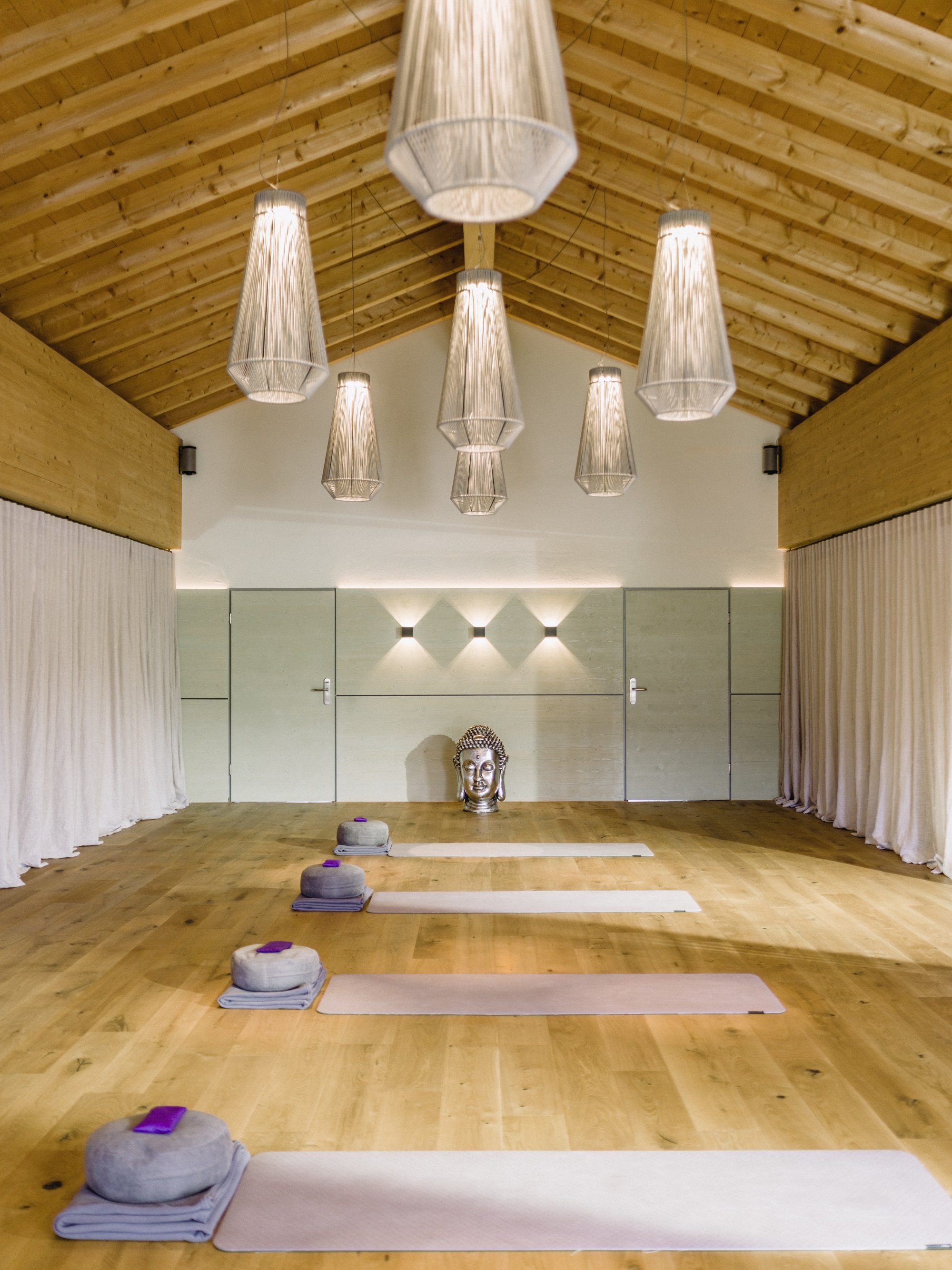Just Yoga - Regenerative Hatha Yoga